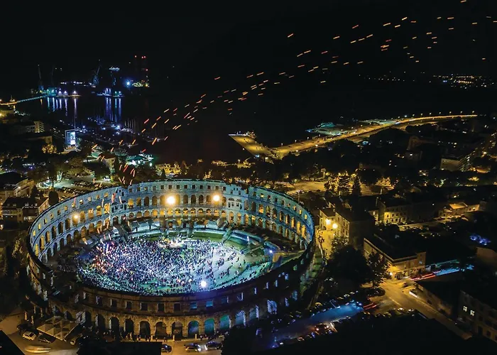 Stunning In With Wifi Apartman *